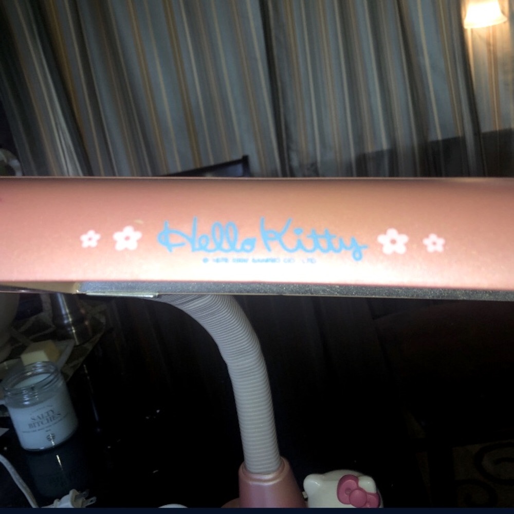 Y2K 2000s hello kitty desk lamp light pink works!